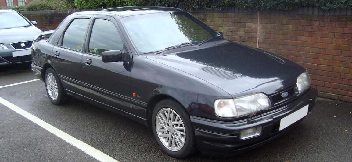 Ford Sierra Sapphire Cosworth similar to the one used by Spender